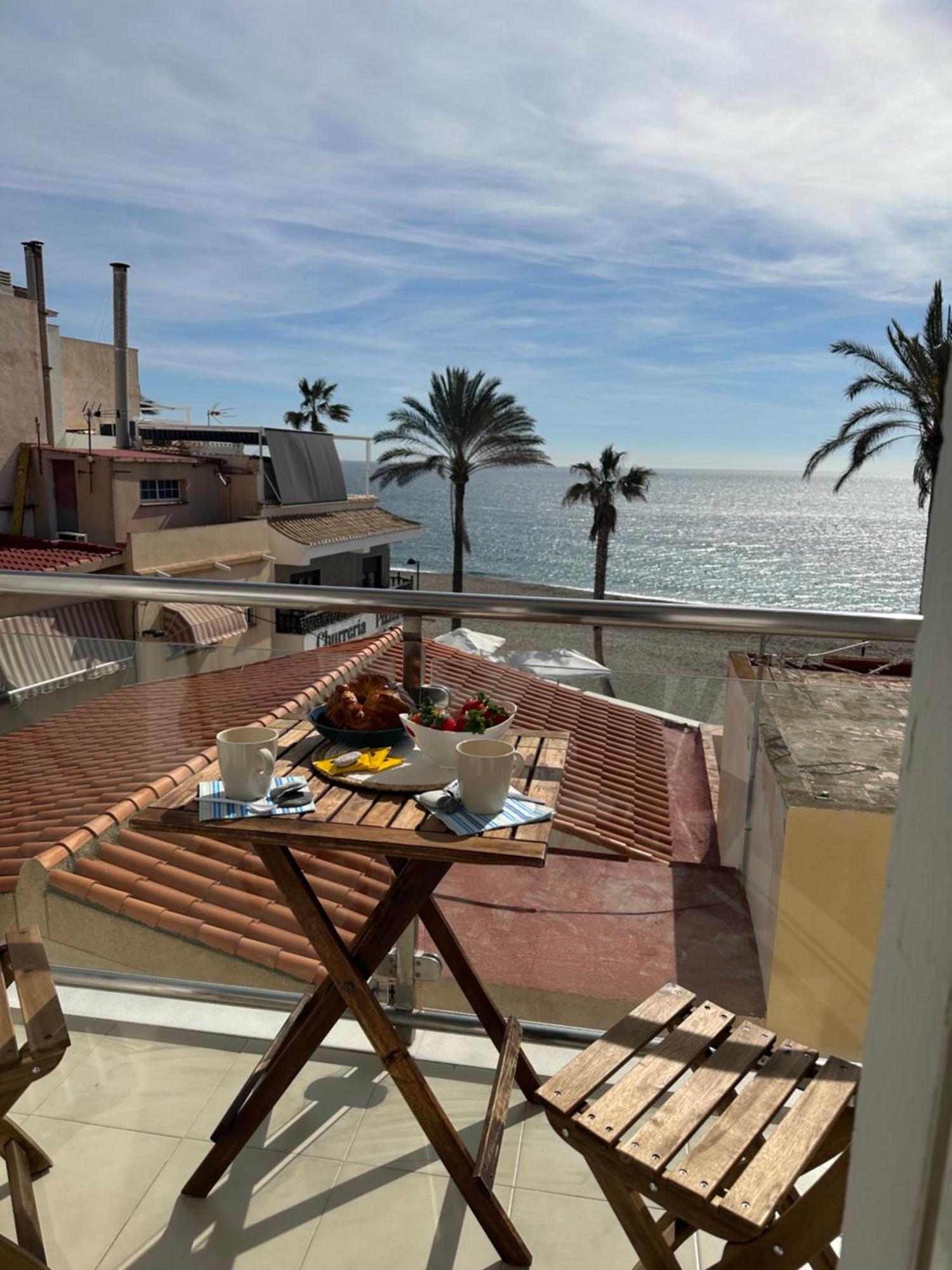 Vistas Al Mar Apartment Торенуева Екстериор снимка